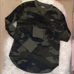 Holister boys camo long sleeve